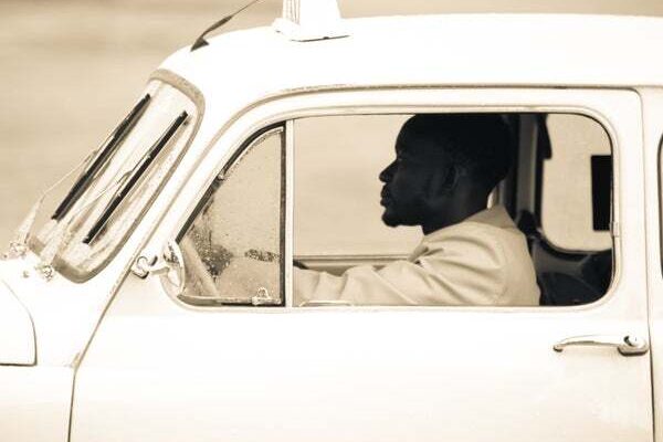 Mr Eazi – Casanova